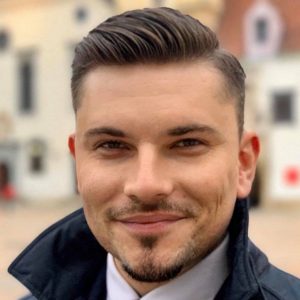 [Podcast s Romčom] Odborník: Na prvom rande by mal za večeru platiť chlap