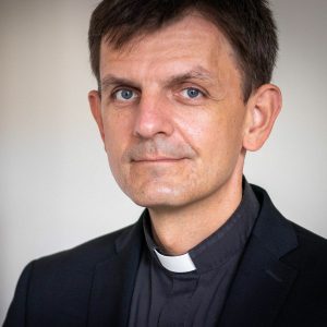 Hovorca KBS: Konferencia biskupov je vnímaná ako nadriadená. V diecéze je biskup autonómny
