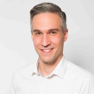 11. Pokec o komunikácii – Tomáš Bezák