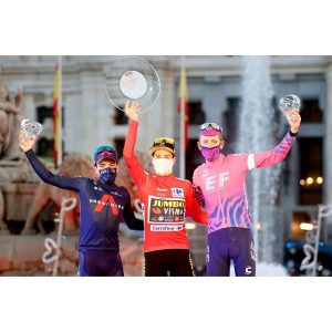 #264 VUELTA ŠPECIÁL: Šok z Tour sa nekonal, Rogličova obhajoba realitou