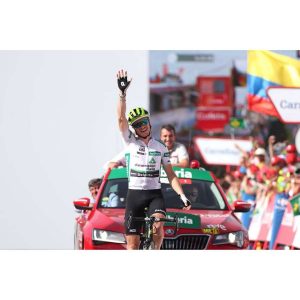 #129 VUELTA ŠPECIÁL: King zatiaľ kraľuje horským dojazdom