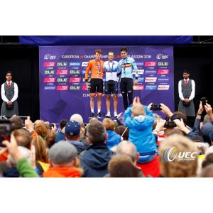#125 Spanilú jazdu cyklokrosárov v Glasgowe stopol Trentin