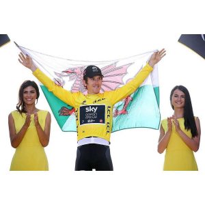 #122 Tímu Sky vyšiel plán G, Thomas je novým kráľom Tour