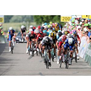#97 Sky ovládlo previerku pred Tour,  Saganov víťazný návrat do Európy