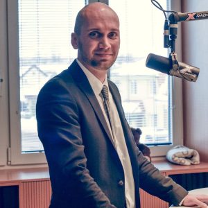 Karol Galek – Priemerná domácnosť by mohla za elektrinu platiť o 80 eur ročne menej