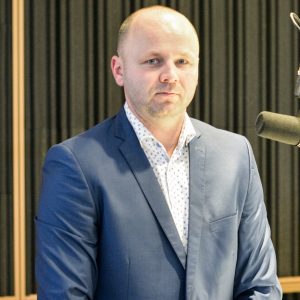 Ľuboš Rumanovský – Čerstvých vodičov čaká prísna skúšobná doba a… (Braňo Závodský Naživo)