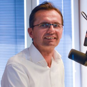Ľubomír Galko – Rezort obrany nevie, ako k nám dopraví vrtuľníky Black Hawk