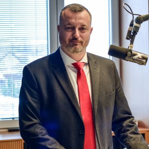 Milan Krajniak – Kaliňák je schopný každé dva mesiace vyviesť niečo nové