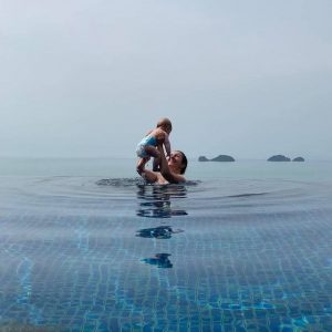 S4E4: KO SAMUI – Pán prasák