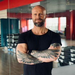 303. Podcast Mužom.sk: Josef Toman (lektor sebeobrany, autor Anatomie přežití)