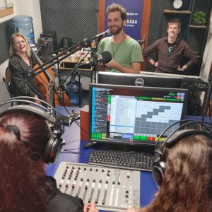 Live koncert v našom štúdiu a rozhovor: Juraj Hnilica