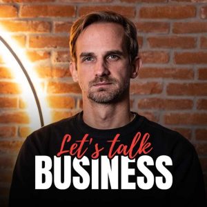 Slovenská firma oblieka športovcov od Japonska po Európu. Biznis bratov Velitsovcov stále rastie [Let’s Talk Business]