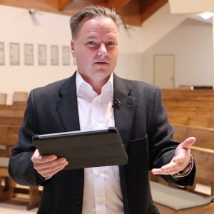 Maj Slovo v srdci aj v hlave