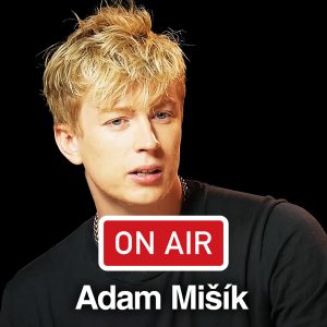 Adam Mišík ON AIR: „Ve dvanácti jsem přišel na to, že kytara na holky celkem funguje.“