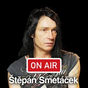 Štěpán Smetáček ON AIR: „Učit se na elektronické bicí je nesmysl. Pro pokročilé ale význam mají.“