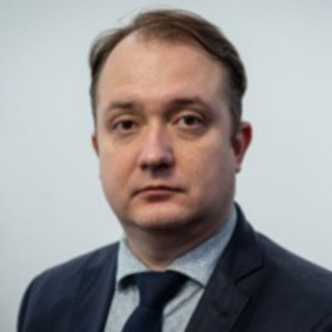 Bývalý redaktor STVR Ambrich: V televízii vzniká k vláde servilná redakcia