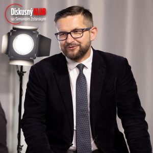 Lenč: Fico chce útokmi na Šimečku len prekryť prepustenie Kováčika, na Šimkovičovej mu…