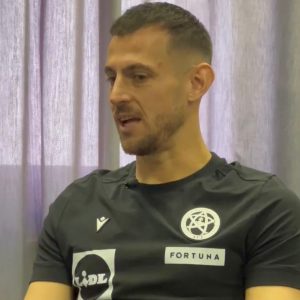 #120 PLUS – MARTIN DÚBRAVKA: ,,V utorok som podpísal novú zmluvu, vo štvrtok sa to prezentovalo a v sobotu som sedel na lavičke.“