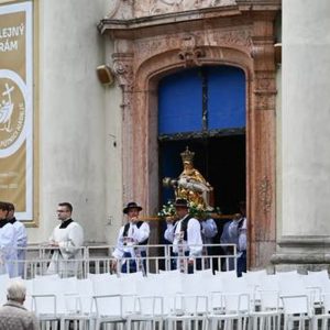 Ranný brífing: Vláda sa transakčne správa aj ku kalendáru. Ďalšie ruské drony vnikli do priestoru NATO