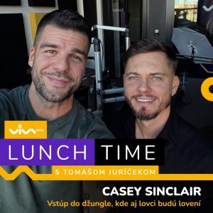 Lunchtime / Casey Sinclair