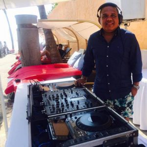 DJ Victor Cervantes @Beach club Acapulco Previous November 2017 (Episode 045)