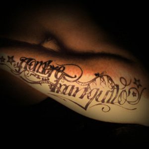 Well, I’m comin -midnight ravers- (El Hombre Tranquilo)