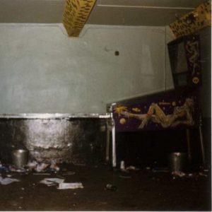FRONT 1985-12-31 Silvester A