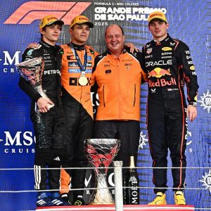Mal Verstappen na víťazstvo z pit lane? Nezaslúžený trest pre Piastriho? | EisKing DEBRIEFING 21/24