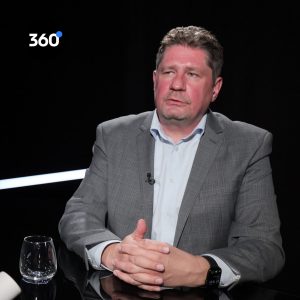 D. Bytčánek: „Práve som prezentoval o stabilite Slovenska, keď padla vláda. Dlhopisy nevedomky pomohla predať aj speváčka Kristína“