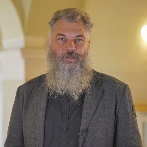 Kráľovstvo medzi nami