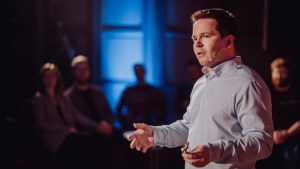 Žijeme dobu „Neboj sa, len ver“