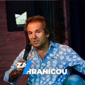 Šándor: Trump nemá politickú silu, aby Spojené štáty vytiahol z NATO