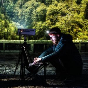 Matúš Astrab: Vizuálny umelec a filmár spája technológie s prírodou