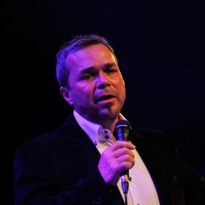 Nielen o novej pesničke k Vianociam so spevákom Ludom Kurucom