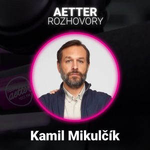 Kamil Mikulčík – herec, spevák a humorista