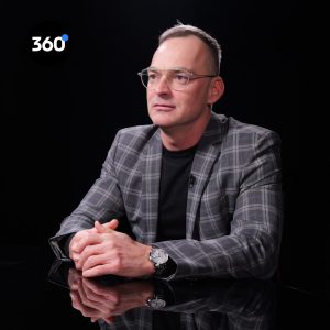 Elitný kardiológ P. Hlivák: “Naše srdcia sú prežraté a lenivé. Bryndzové halušky jedzte striedmo, 4 espressá denne neuškodia”