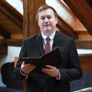 Boh, ktorý sa neospravedlňuje