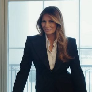 Z filmu o Melanii Trumpovej chcete odísť, aj keď by ste ho pozerali v lietadle