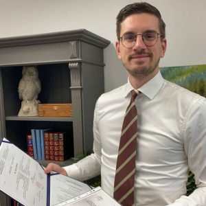 (68) Prečo neukázať hrdosť na naše školy?