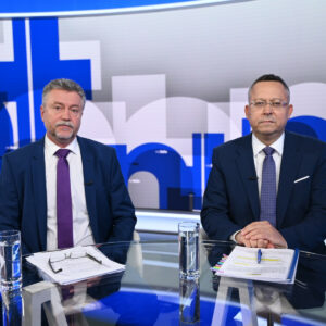 Na telo (9. 3.): Ladislav Kamenický (Smer-SD) a Jozef Hajko (KDH)