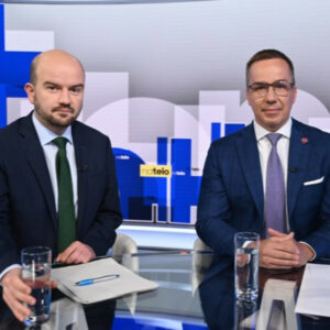 Na telo (18. 5.): Erik Tomáš (Hlas-SD) a Martin Dubéci (PS)
