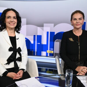 Na telo (25. 5.): Monika Beňová (Smer-SD) a Miriam Lexmann (KDH)