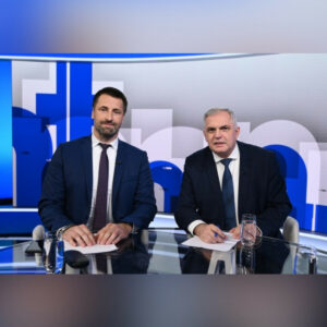 Na telo (26. 10.): Roman Michelko (SNS) a Marián Viskupič (SaS)