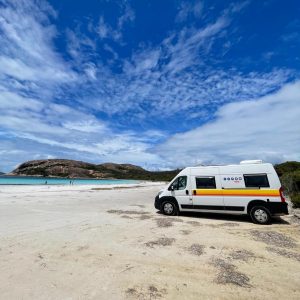 S13E19: AUSTRÁLIA – Menčestrový toaleťák