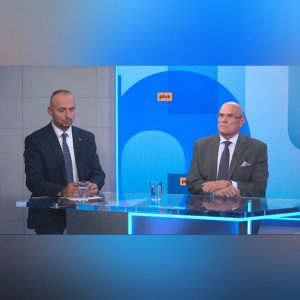 Na telo plus (23. 4.): Vladimír Baláž (Smer-SD) a František Majerský (KDH)